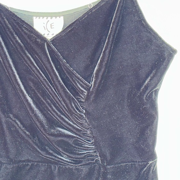 VINTAGE‎ ICE Velvet Camisole Y2K Black Top 90s Spaghetti Holiday Party Christmas - Picture 7 of 16